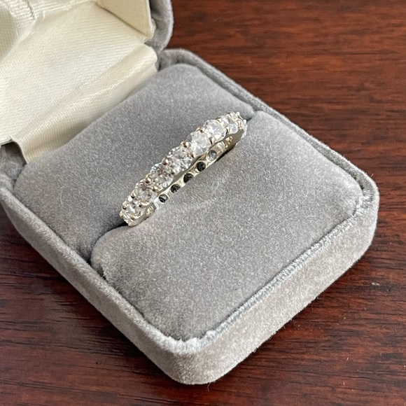 Cubic zirconia silver plated eternal band ring - Picture 3 of 8